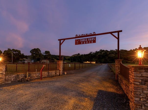 19963 Hale AVE, MORGAN HILL, CA 95037