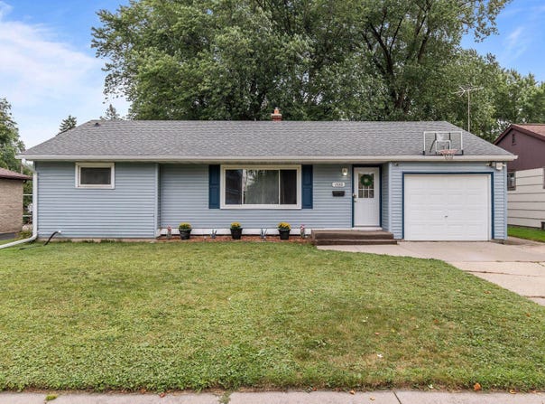 1530 S WALDEN Avenue, APPLETON, WI 54915