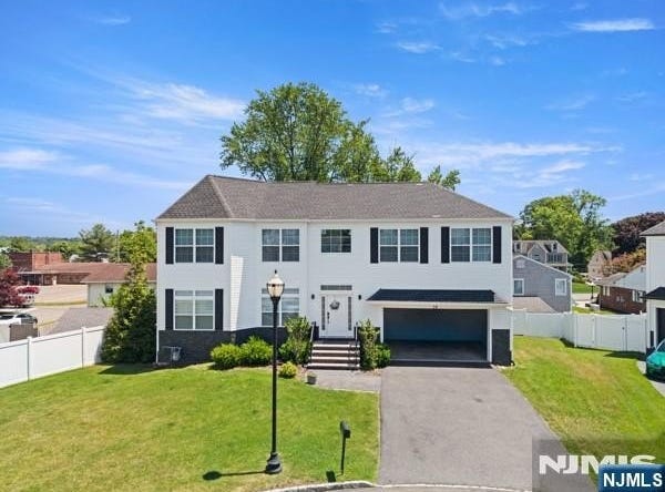28 Lamb Court, Norwood, NJ 07648