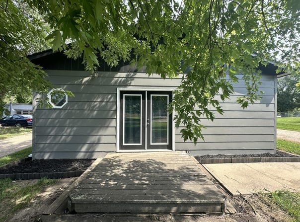 251 Admiral St, Wolsey, SD 57384