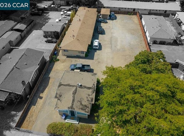 24063 Park St, Hayward, CA 94541