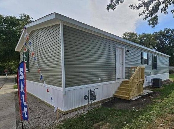 219 Willow Oak Dr, Morton, IL 61550