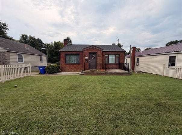1616 Etruria Street, East Liverpool, OH 43920
