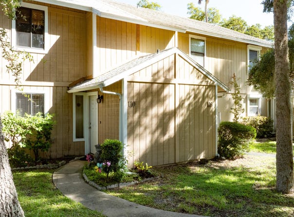 110 Tomoka Meadows Boulevard, Ormond Beach, FL 32174