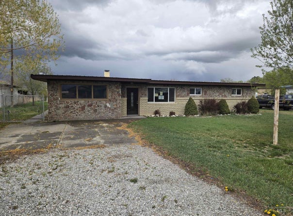 14 East 100 S, Rupert, ID 83350