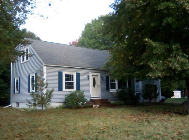 84 Locke Road, Hampton, NH 03842