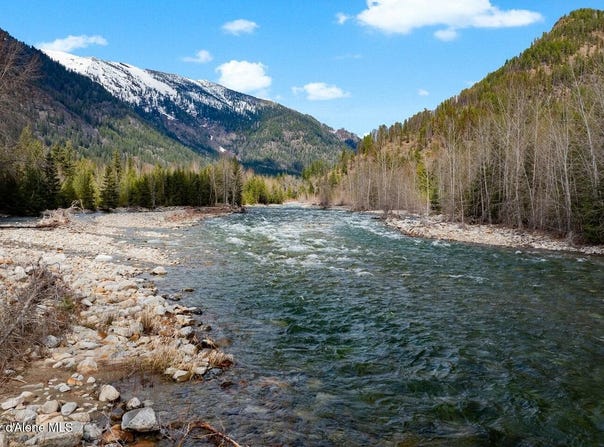 123 E Mountain View Rd, Clark Fork, ID 83811