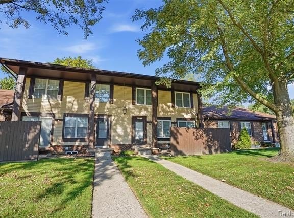 35275 Bristlecone Drive, Clinton Twp, MI 48035