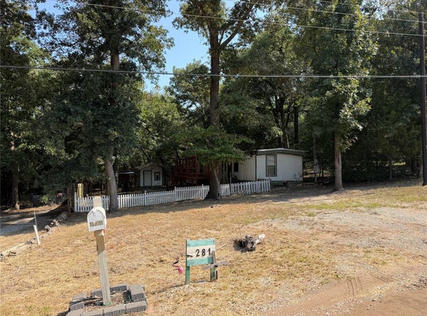 1281 Hickory Hills Drive, Murchison, TX 75778