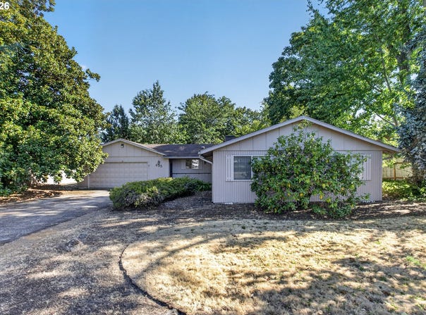 635 NW 8TH Pl, Canby, OR 97013