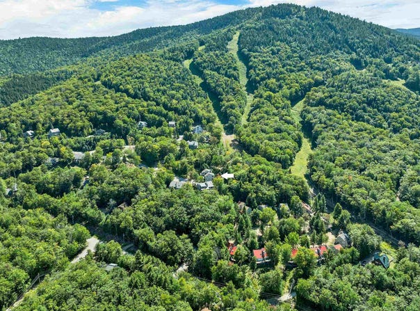 31 Ammonoosuc Drive, Bartlett, NH 03812