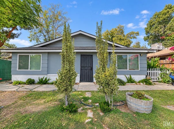 2528 Security Avenue, Bakersfield, CA 93306