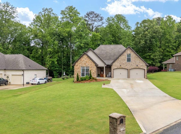 17 ASHBURY DRIVE, WARRIOR, AL 35180