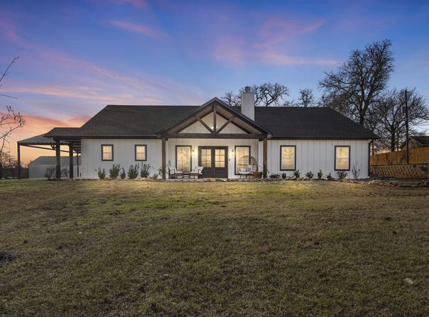 3499 Silk Tree Rd, Gilmer, TX 75645