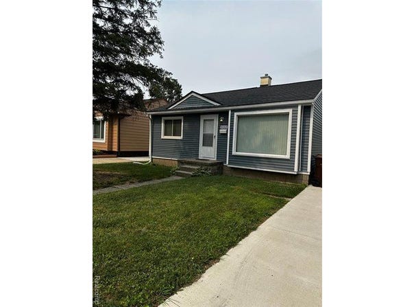 5132 Gloria Street, Wayne, MI 48184