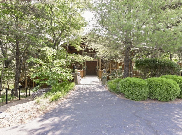 24 Village Trail, Branson, MO 65616