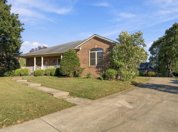 109 Lee Drive, Georgetown, KY 40324