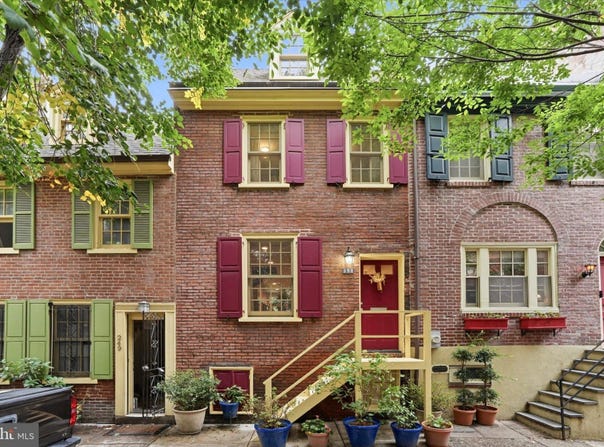 251 S WARNOCK Street, PHILADELPHIA, PA 19107