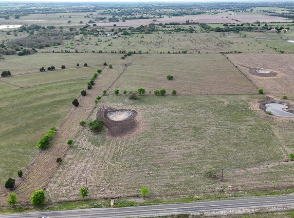 2077 E State Hwy 237, Round Top, TX 78954