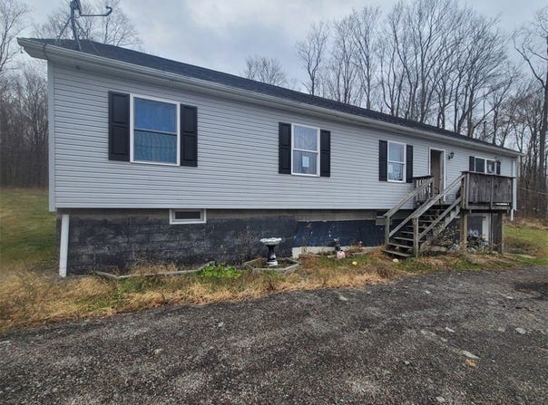2055 Markleton School Rd, Black Twp, PA 15557