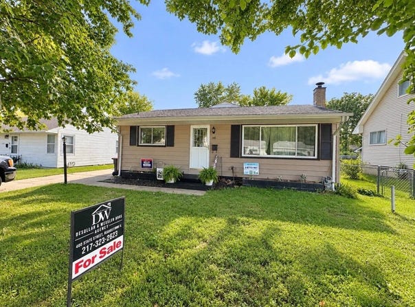 1410 Clay St, Beardstown, IL 62618