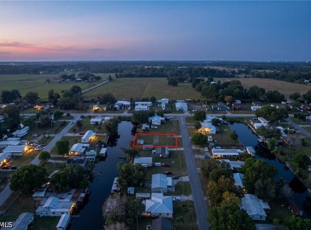 2827 SE 37th Avenue, Okeechobee, FL 34974
