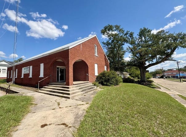 400 N Main Street, Jasper, TX 75951