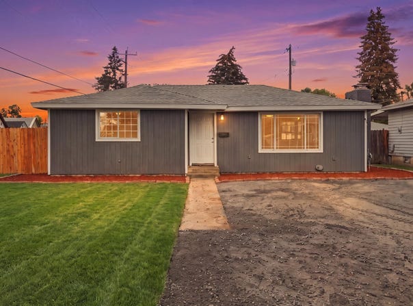 2901 E Cleveland Ave, Spokane, WA 99207