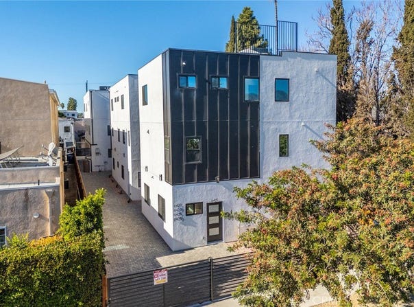 6421 Troost, North Hollywood, CA 91606