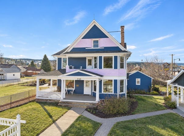 735 8th Street, Spearfish, SD 57783