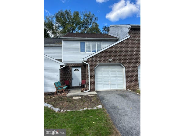 515 LEXINGTON Avenue, MECHANICSBURG, PA 17055
