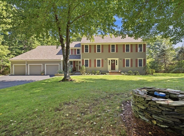 345 Grange Park, Bridgewater, MA 02324
