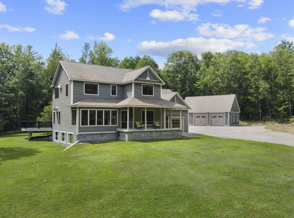 8 Badger Lane, Readfield, ME 04355