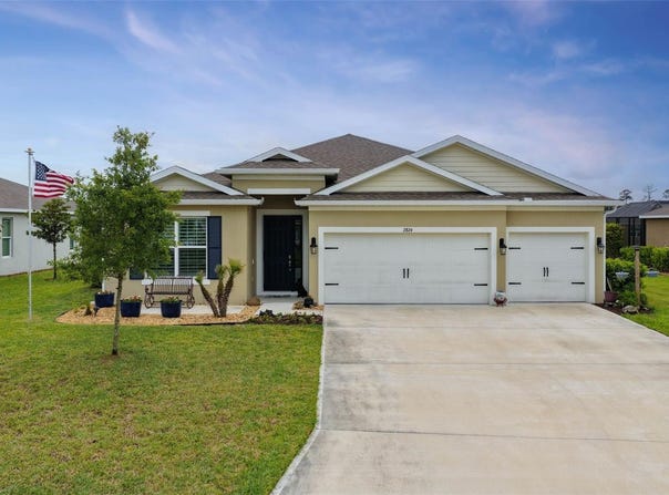 2824 MONAGHAN DRIVE, ORMOND BEACH, FL 32174