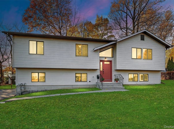 5 Schettig Court, Spring Valley, NY 10977