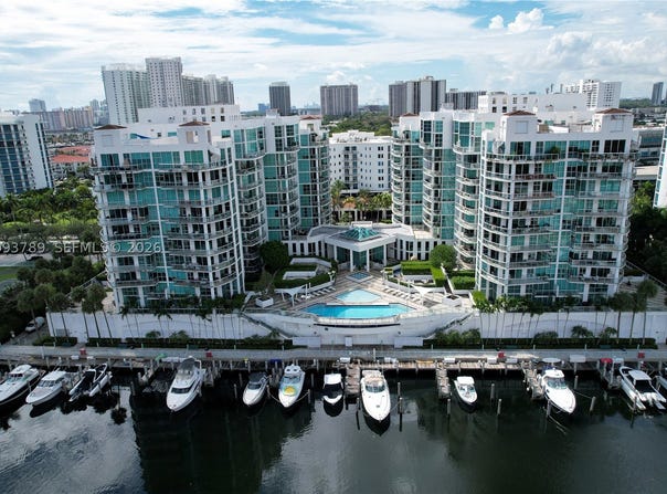 Aventura, FL 33180