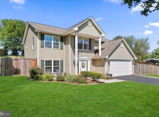 816 BURGESS, WOODSTOCK, VA 22664