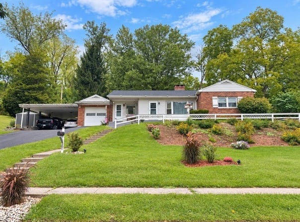301 Reynolds Avenue, Huntingdon, PA 16652