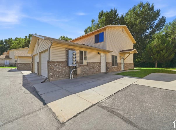1305 MONROE Blvd, Ogden, UT 84404