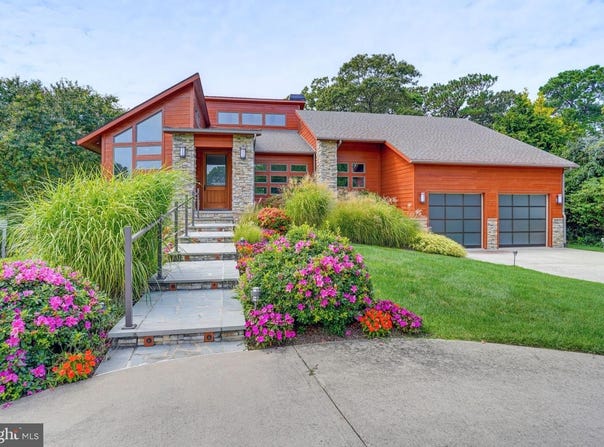 74 GLADE CIR E, REHOBOTH BEACH, DE 19971