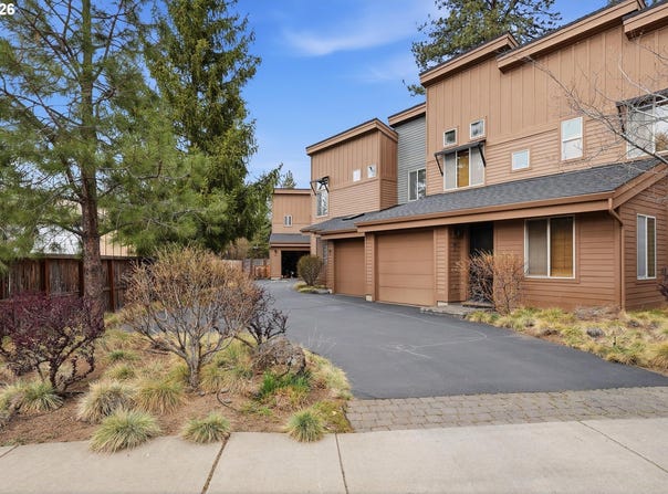 40 SW MCKINLEY Ave, Bend, OR 97702