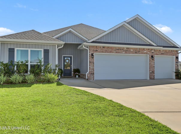 7000 Crawford Drive, Long Beach, MS 39560