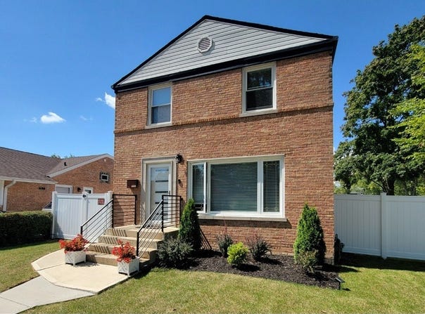 444 N Irving Avenue, Hillside, IL 60162