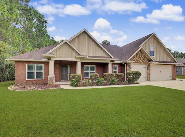 7151 Reef Street, Navarre, FL 32566