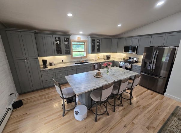 15 Phillips Road, Glenburn, ME 04401