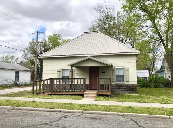 609 E 15th Street, Joplin, MO 64804
