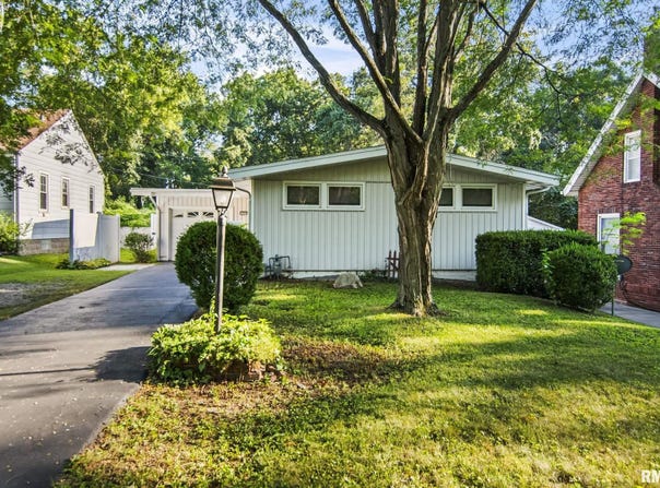2085 W ELDORADO Street, Decatur, IL 62522