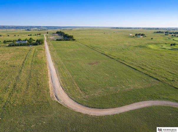 Clark Addition lot: 2, Valentine, NE 69201