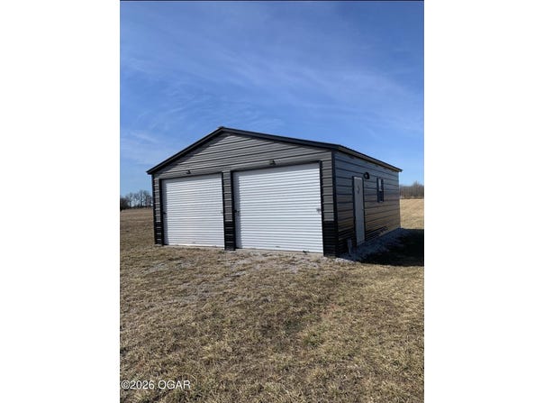 10125 County Road 94, Carthage, MO 64836
