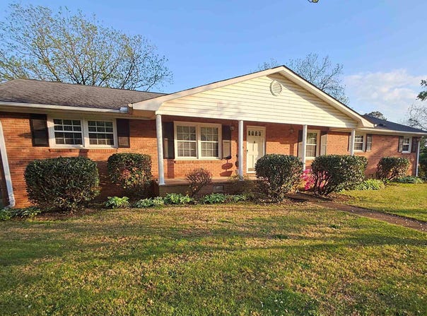 409 Caston Drive, Boiling Springs, SC 29316